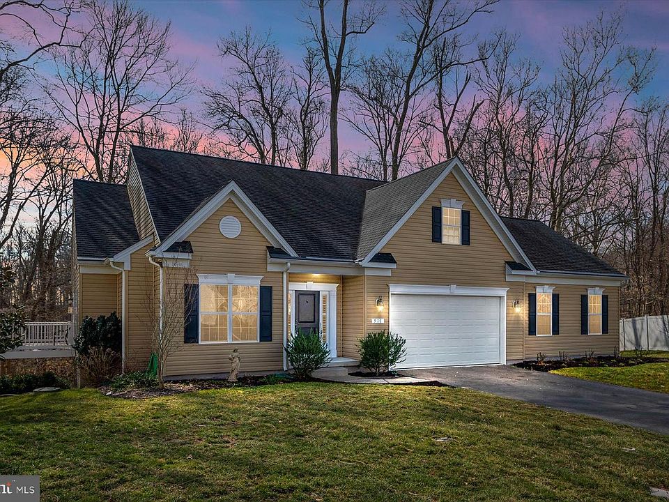 1st image of 511 N Brook Dr