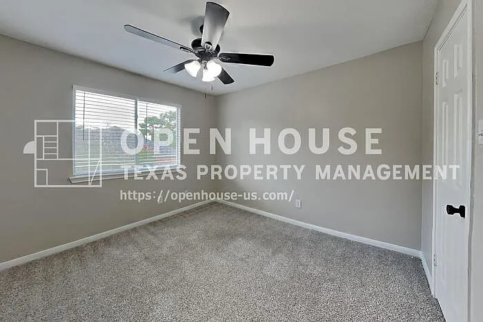 20703 Emerald Spruce Ct — Photo 14