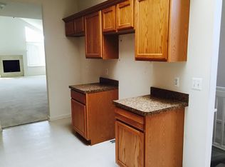 5640 Murphy Ct, Warren, MI 48092