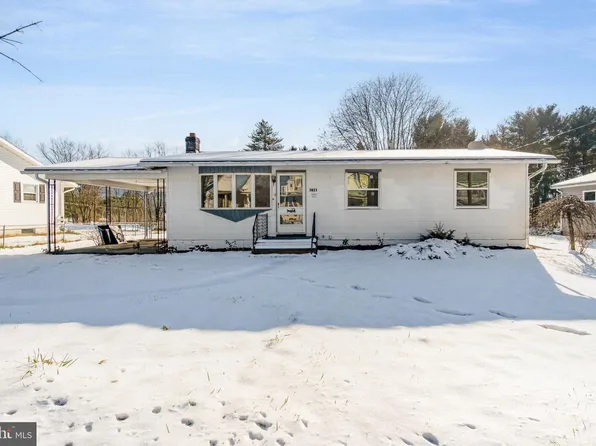 1011 E Main St, Hegins, PA 17938