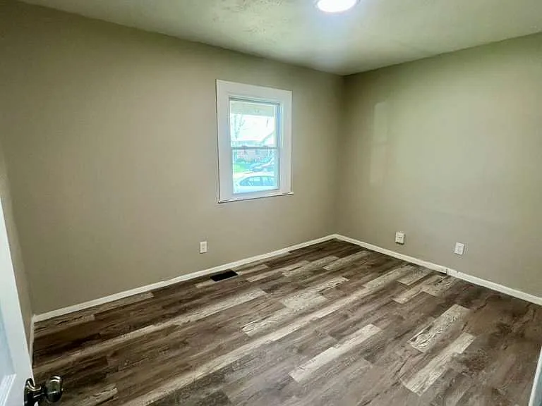 1308 Red River Dr — Photo 8