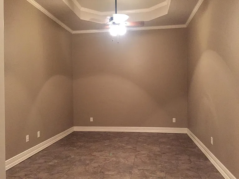 2414 Rivermont Cir #18 — Photo 8