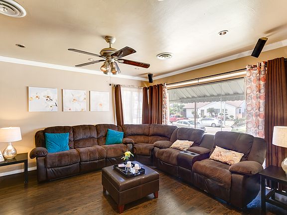 3rd image of 1124 E Louisa Ave