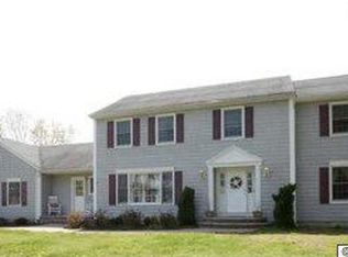 33 Doranne Ln, Middletown, NJ 07748