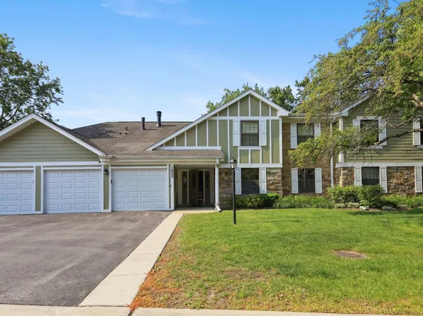 1053 Scanlon Dr APT B1, Wheeling, IL 60090