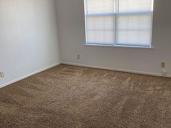 3rd image of 716 Highland Dr #110