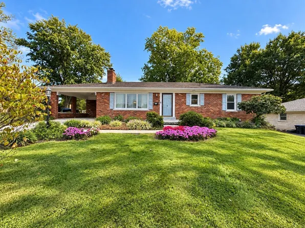 1037 Algonquin Trl, Frankfort, KY 40601