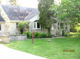 1201 W Brown Deer Rd, River Hills, WI 53217