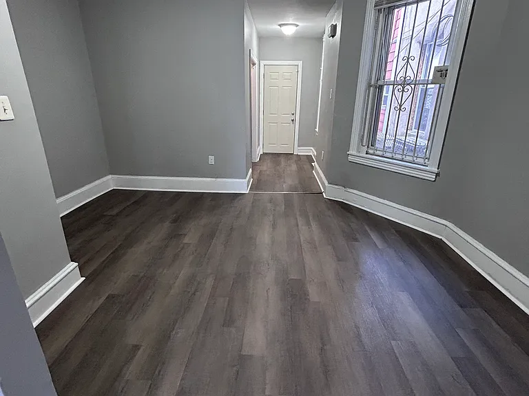 5819 Pemberton St — Photo 7