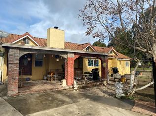 2725 Leavesley Rd, Gilroy, CA 95020