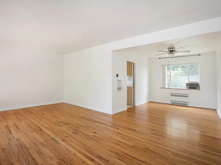 831 N Glencoe St — Photo 6