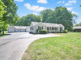 1031 Mountain Rd, Suffield, CT 06078