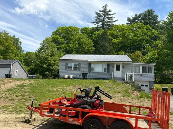 57 Freedom Dr, Franklin, NH 03235
