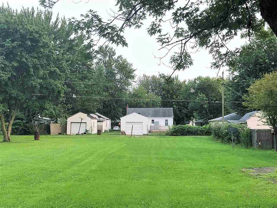 1st image of 1605 W 10th St