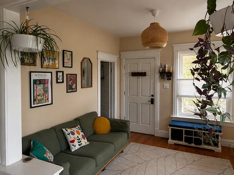 2801 N Franklin St — Photo 3