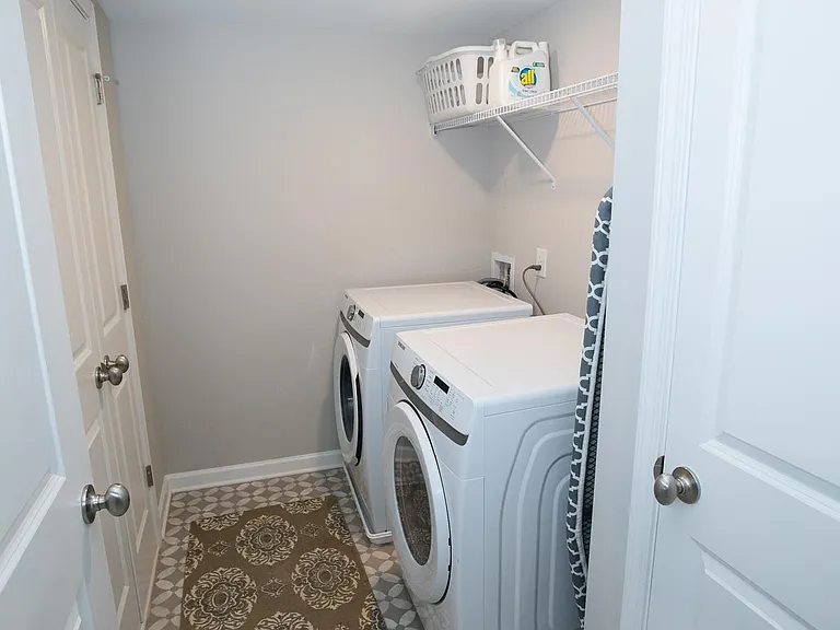 2166 Lefferts Pl — Photo 23