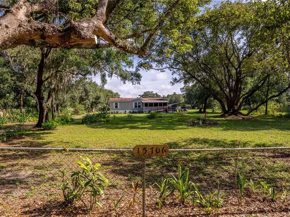 15706 Mansell Rd, Dover, FL 33527