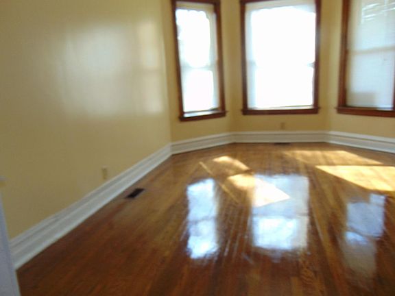 5th image of 6819 S Harper Ave #1ST