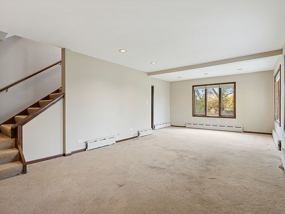 2nd image of 9022 S Rockwell Ave