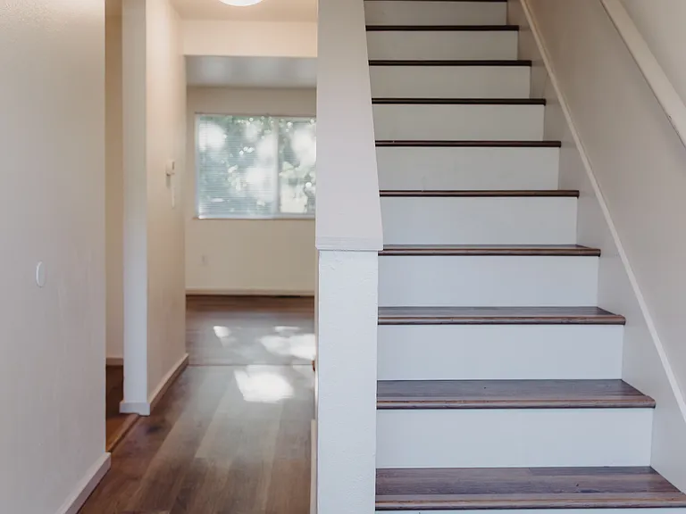 3815 Maple Ave — Photo 3
