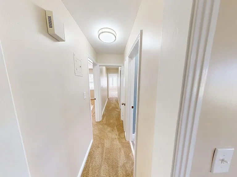 3568 Normandy Rd — Photo 2