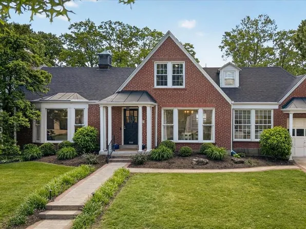 7840 Lafon Pl, Saint Louis, MO 63130