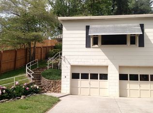 179 Johnson St, Canton, NC 28716