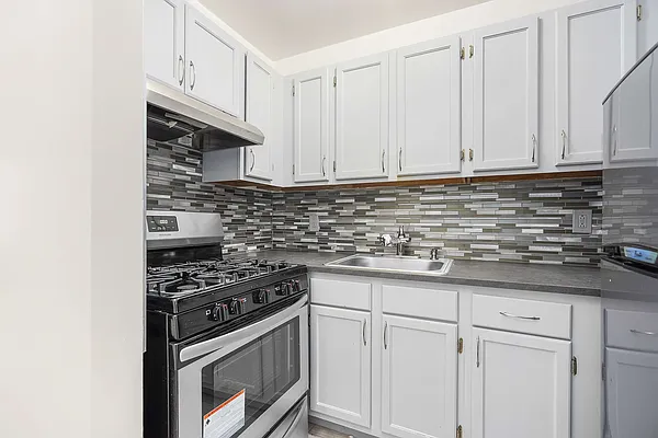 Rented by Compass | media 1