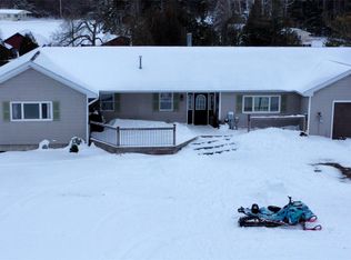 5200 Blue Heron Ln, Cheboygan, MI 49721