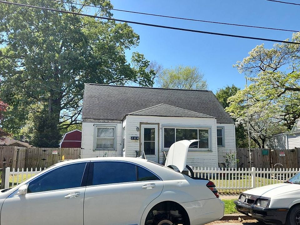 1st image of 632 Lanier Cres