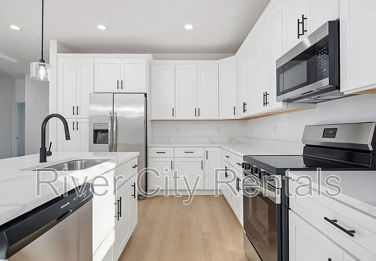7596 Silver Sands Rd — Photo 6
