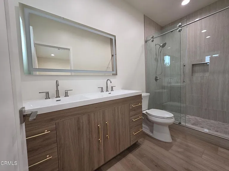 6746 Ben Ave — Photo 25
