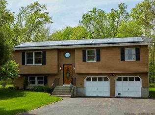 3 Lauren Dr, Gardiner, NY 12525