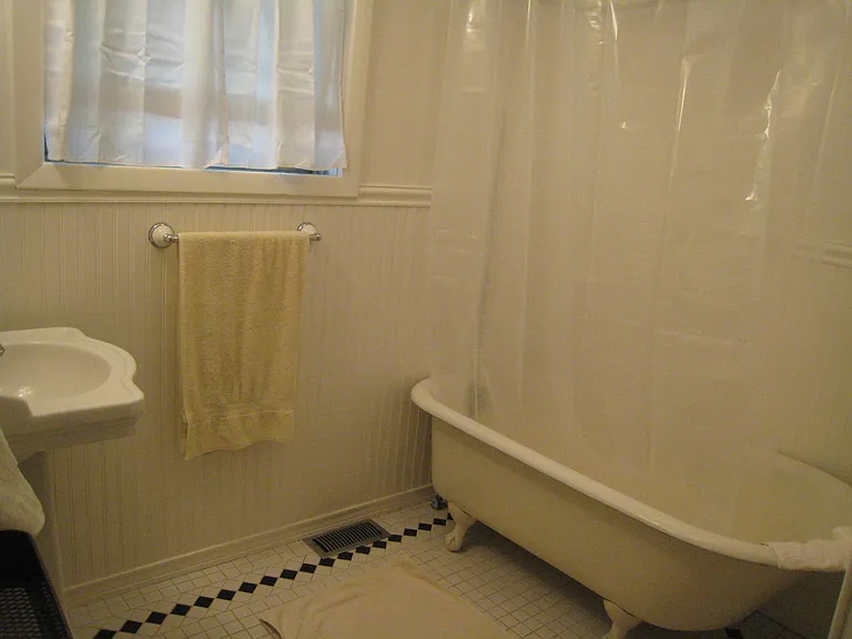 4621 SE 52nd Ave #A — Photo 11