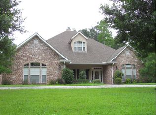 17232 Saint Gertrude Rd, Covington, LA 70435