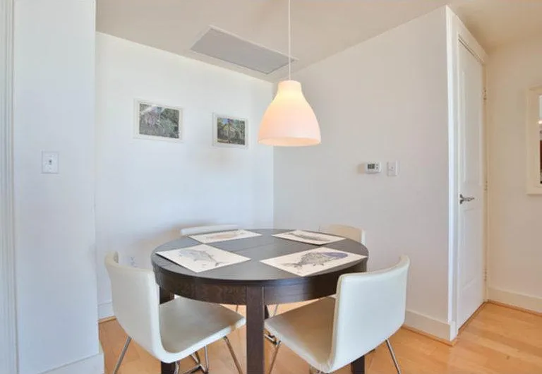 1350 Main St #1000 — Photo 4