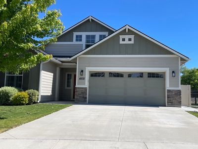 4202 W Peak Cloud Dr, Meridian, ID, 83642