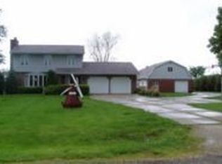 13524 W Clark Rd, Glasford, IL 61533