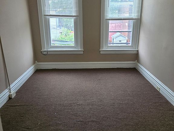 4th image of 408 N 8th St #409