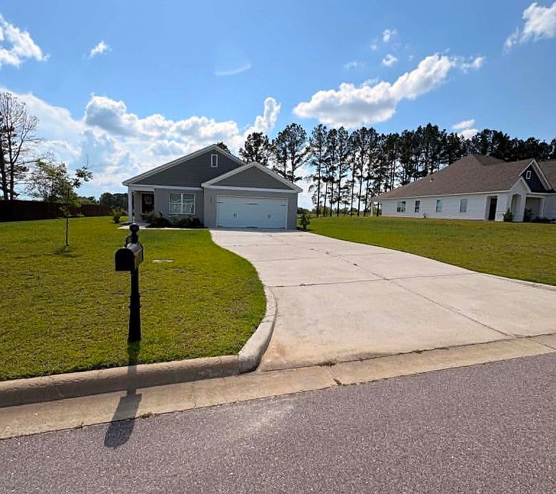 1st image of 305 Lantana Ct