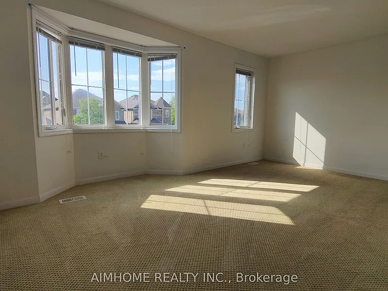 382 McJannett Ave — Photo 10