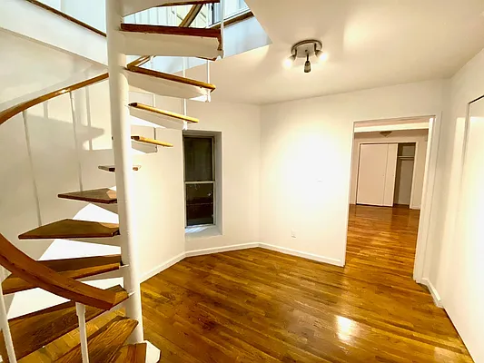 Rented by Douglas Elliman | media 28