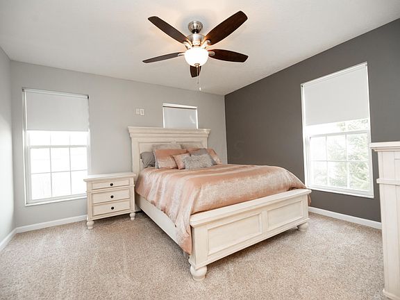3rd image of 5564 Bow Falls Blvd #6