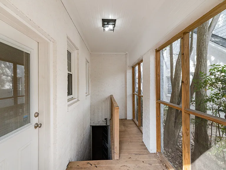 2110 Dartmouth Pl — Photo 23