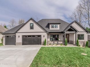 203 Ogana Ln, Tellico Plns, TN 37774