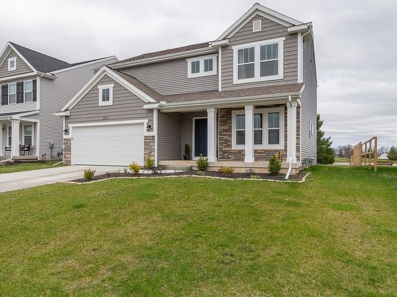 2nd image of 1018 Gardner Pond Ln