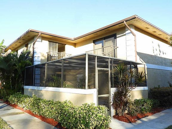 2nd image of 1458 N Lawnwood Cir APT 29A