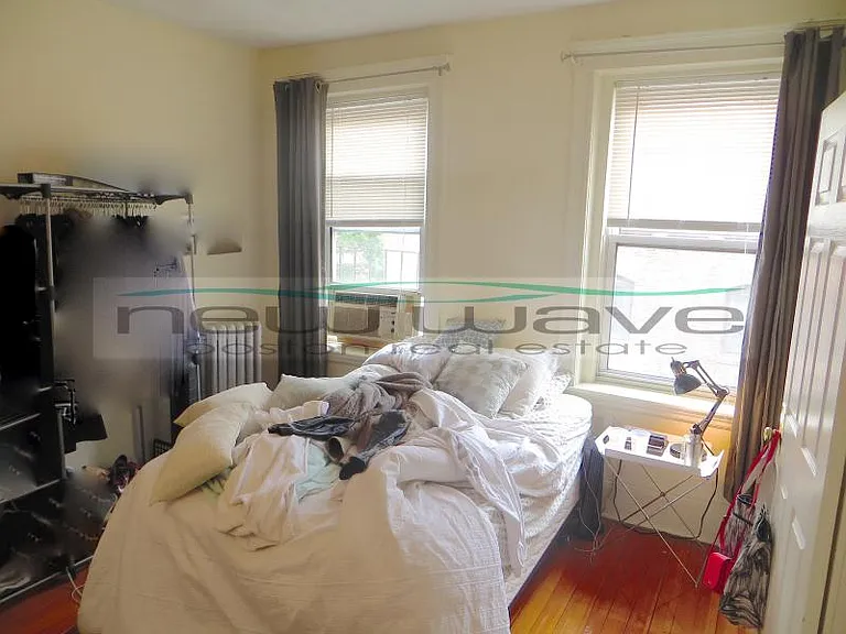 51 Queensberry St #16 — Photo 12