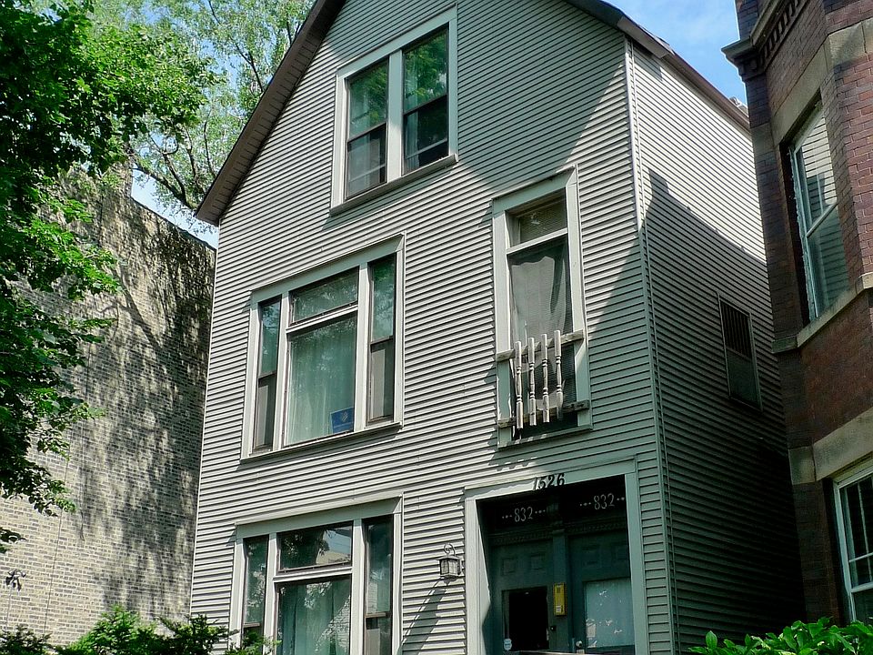 1st image of 1526 W Edgewater Ave #1