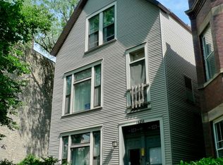 1526 W Edgewater Ave #1, Chicago, IL 60660